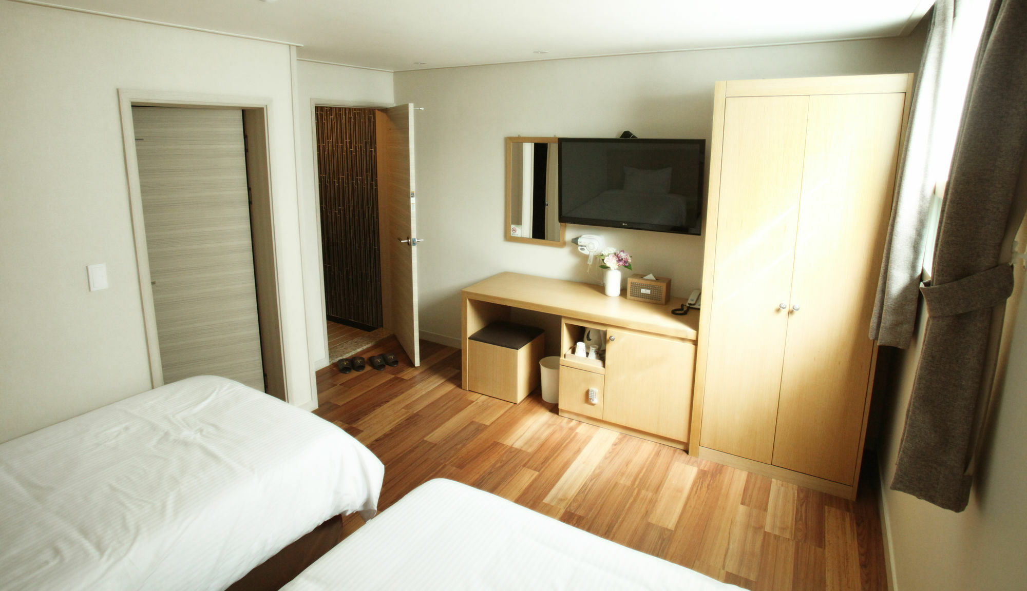 Business Hotel Haeundae S Busan Ngoại thất bức ảnh