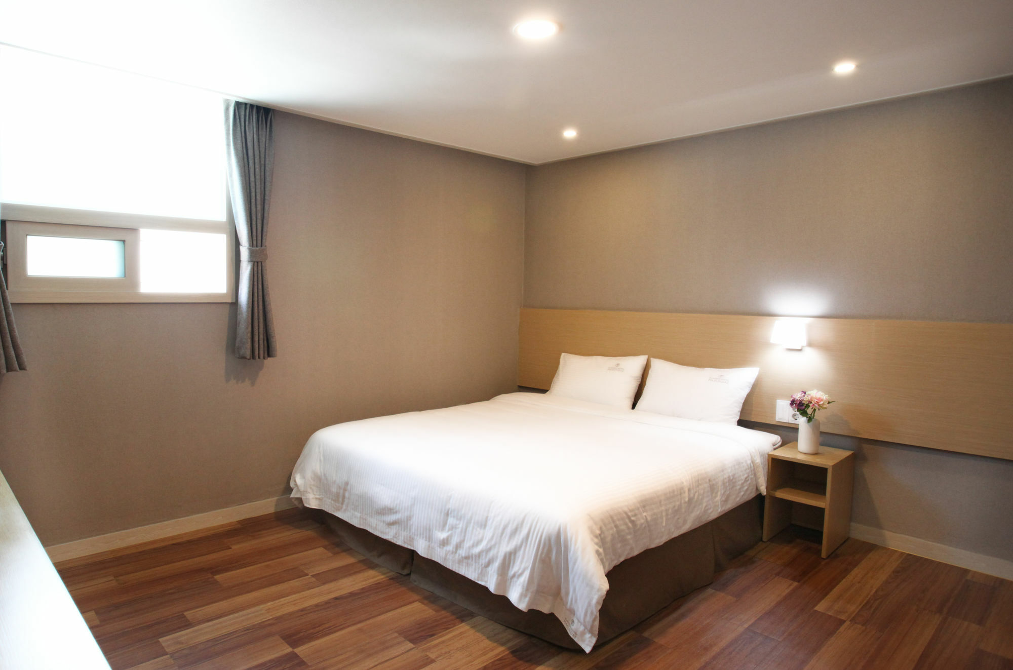 Business Hotel Haeundae S Busan Ngoại thất bức ảnh