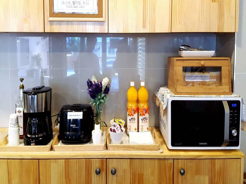 Business Hotel Haeundae S Busan Ngoại thất bức ảnh